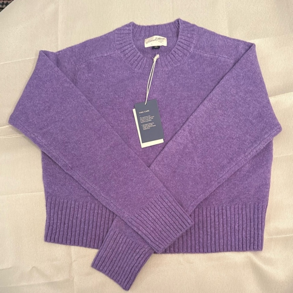 NWT Universal Threads Women's Purple Sweater size M